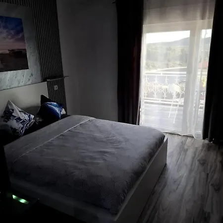 Appartamento Jambrisko Pirovac