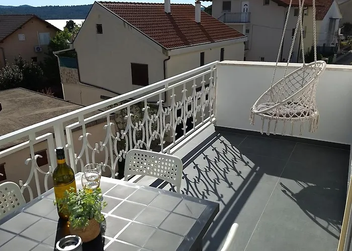 Jambrisko Appartement Pirovac